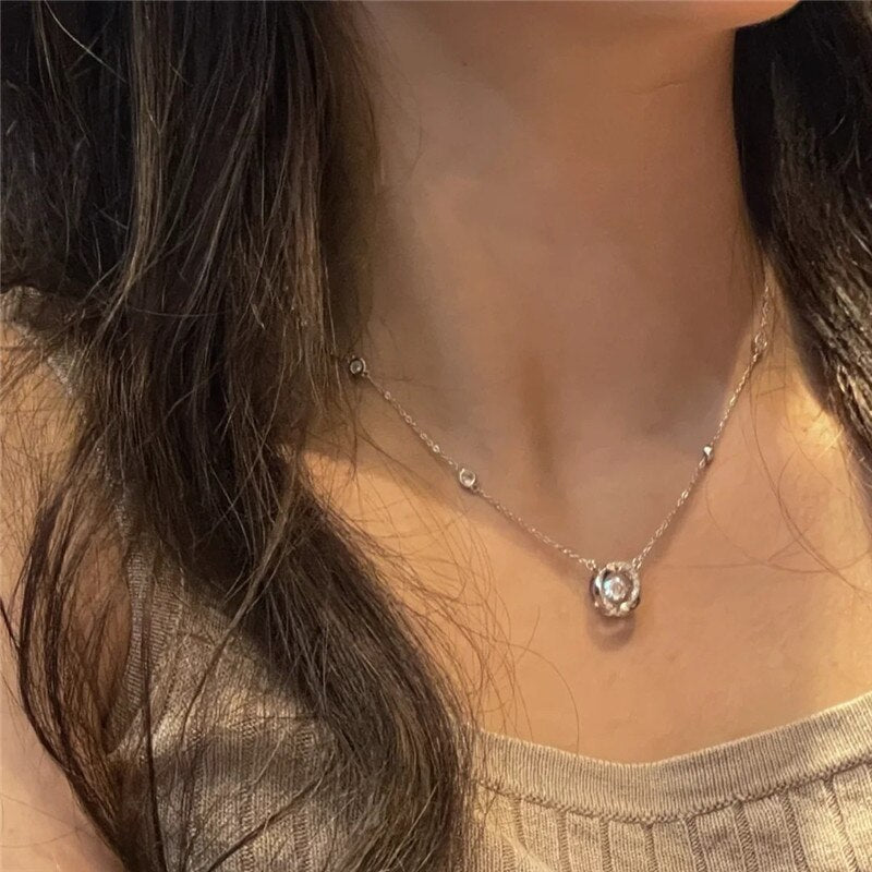 Skhek New Shine Zircon Geometric Mobius Necklace for Women Round Chain Necklaces Silver Color Clavicle Women Fashion Jewelry Gift