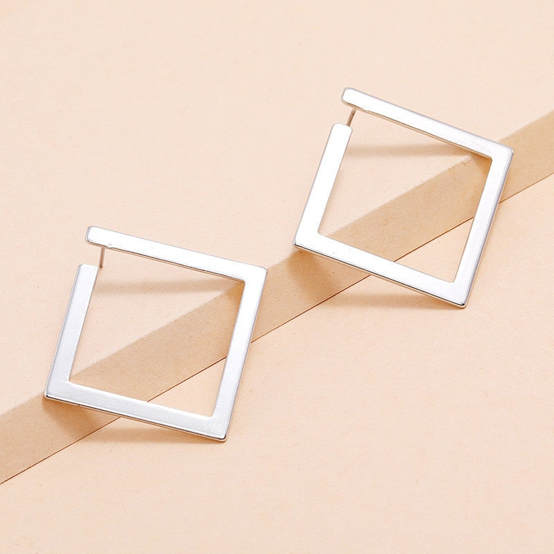 Skhek Retro Minimalist Square Earrings Irregular Stud Earrings New Exaggerated Cold Wind Fashion Earring for Women Opening Accessories