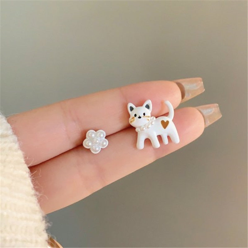 Skhek 2023 New Funny Small Black Cat Earring for Women Girl Fashion Cute Animal Earrings Fashion Party Jewelry Gifts Wholesale