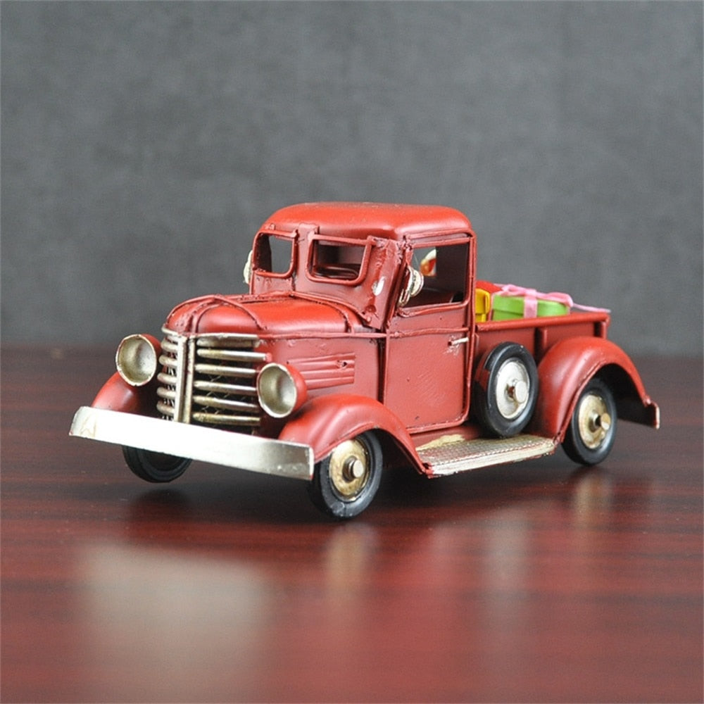 1PC Red Truck Christmas Desktop Christmas Iron Decoration Kids New Year Gifts Vintage Metal Office Home Xmas Decorations Drop
