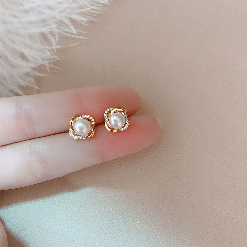 Christmas Gift HI MAN Korea INS Exquisite Crystal Pearl S925 Sterling Silver Stud Earrings Women Noble Elegant Birthday Gift Jewelry