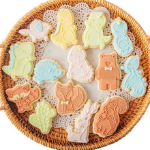 Load image into Gallery viewer, 1set Animal Embossed Mold Cookies Cutter Biscuit Stamp Fondant Cake Halloween Easter Pastry Maker for Wedding Baking Decor Tools