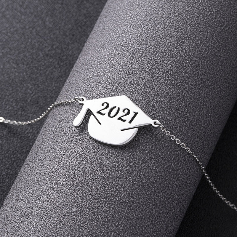 Skhek Graduation Gift  Class of 2022 2022 Graduate Necklace Jewelry Gold Silver Color Stainless Steel Graduation Hat Pendant Necklaces With Card Gifts