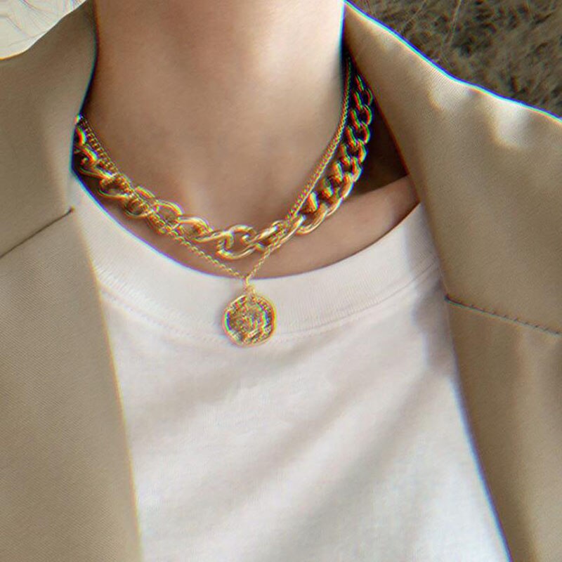 New Hip Hop Necklaces Double Layer Queen Coin Head Short Clavicle Chain Thick Chain Necklace For Women Choker Party Jewelry