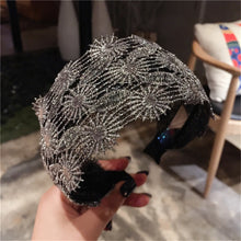 Load image into Gallery viewer, Women&#39;s Headband Lace Floral Hair Band for Girls Hair Accessories Bezel Hairbands Headbands for Women Wide Side Hair Hoop