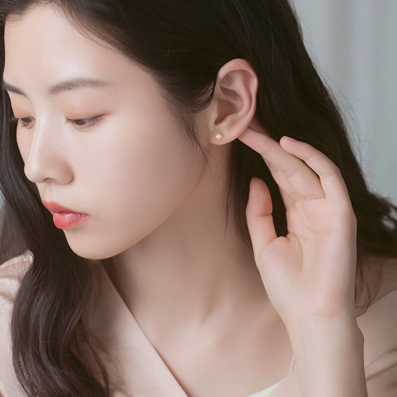 925 Sterling Silver Korean Simple Star Stud Earrings Women Light Luxury Compact Girlfriends Party Jewelry Friendship Gift