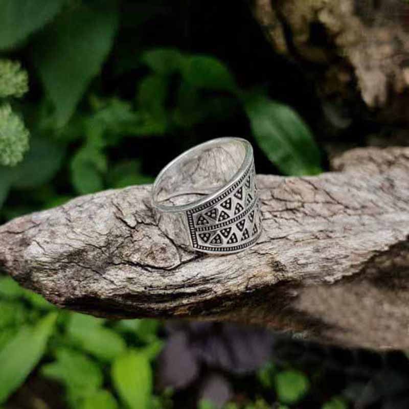 Skhek Stainless steel Odin Norse Viking Amulet Rune Fashion Style MEN and women fashion words RETRO Rings Jewelry Gift OSR516