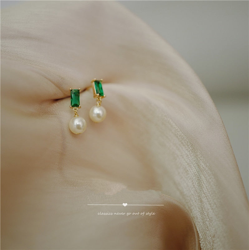 Sterling Alloy French Simple Emerald Pearl Earrings Women Light Luxury Temperament Wedding Jewelry Girlfriend Gift