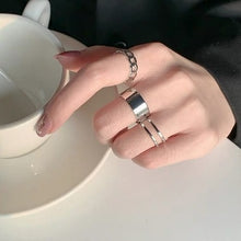 Load image into Gallery viewer, Skhek 7Pcs Simple Vintage Rings For Women Girl Gift Trendy Punk Gothic Hip Hop Knuckles Rings Set Statement Rock Cool Party Jewellery