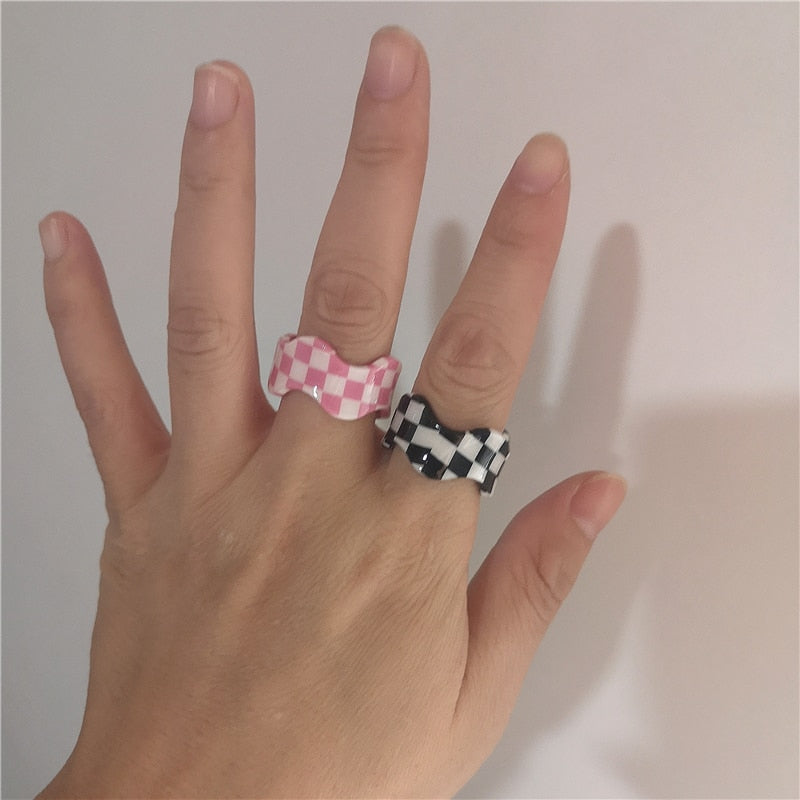 SKHEK 2022 Korea Fashion Ins New Black Pink Plaid Acrylic Resin Adjustable Rings For Women Egirl Y2k Harajuku Jewelry Gift Accessories