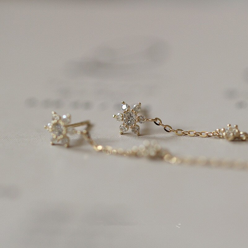 925 Sterling Silver Simple Snowflake Long Tassel Earrings Women Pavé Crystal Exquisite Temperament Wedding 14k Gold Plating
