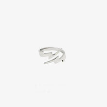 Load image into Gallery viewer, Skhek New Tiny Modern Vintage Lightning Ring For Women Elegant Jewelry Valentine&#39;s Day Gift Couple &amp; Wedding Ring OSR228