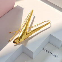 Load image into Gallery viewer, Skhek 2022 Vintage Gold Color Metal Geometric Drop Earrings Retro Leaf Earrings Irregular For Women Girls Party Travel Jewelry