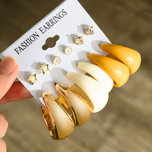 Load image into Gallery viewer, Fashion Geometric Hoop Earrings Set for Women Statement Vintage Punk Gold Metal Circle Hoop Earrings Brincos 2021 Trend Jewelry