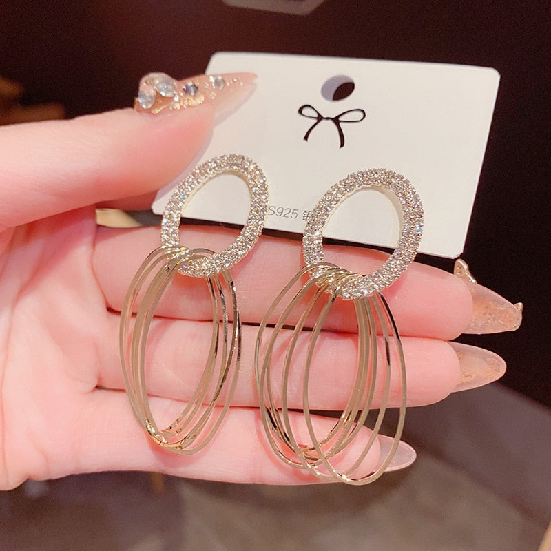 Skhek  2022 New Fashion Korean Oversized White Pearl Drop Earrings For Women Bohemian Golden Round Zircon Wedding Earrings Jewelry Gift