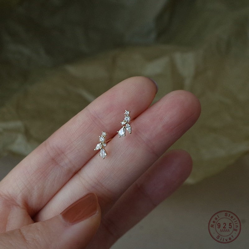 925 Sterling Silver Korean Simple Pavé Crystal Malt Stud Earrings Women Light Luxury Temperament Wedding 14k Gold Jewelry