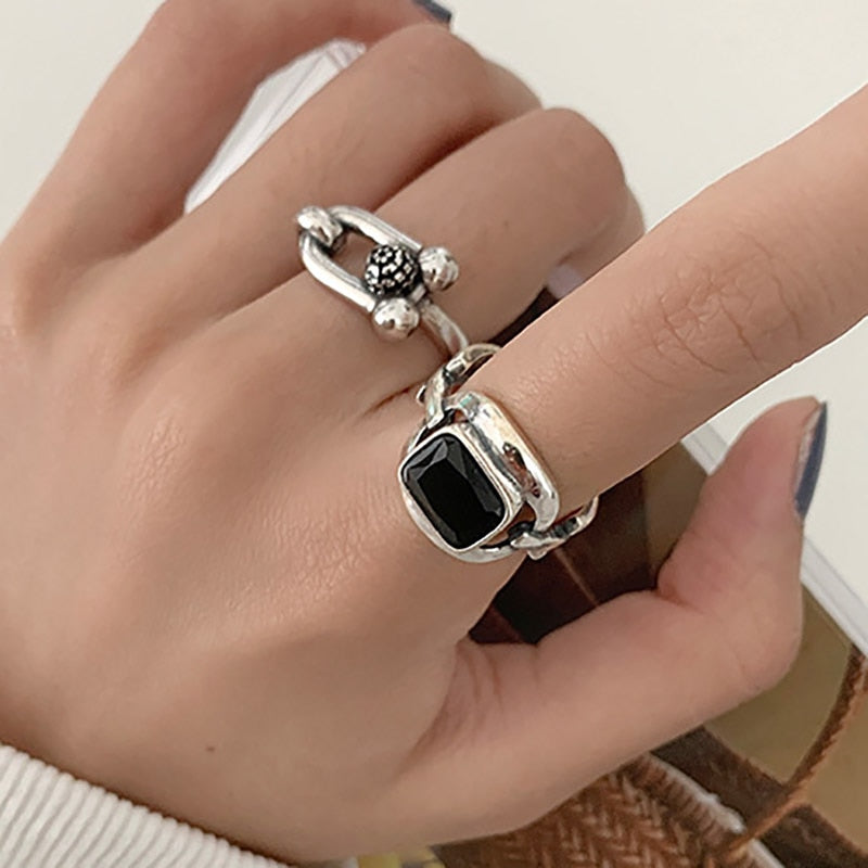Skhek Hiphop Rock Rings for Women Couples New Fashion Creative Hollow Geometric Party Jewelry Gifts