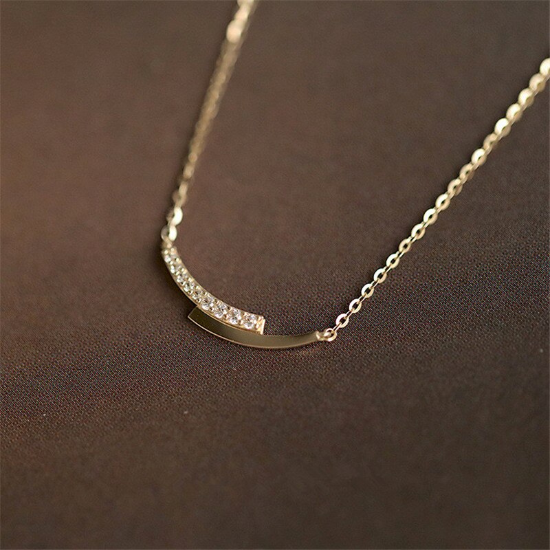 Sterling Alloy 14K Gold Plating Pavé Crystal Intersection Pendant Clavicle Chain Necklace Women Simple Jewelry Accessories