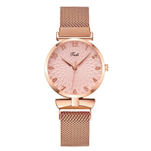 Load image into Gallery viewer, Christmas Gift Luxury Women Watches 6pcs Set Elegant Female Wristwatches Magnetic Mesh Band Rose Woman Watch Bracelet montre femme reloj mujer