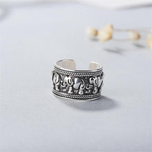 Load image into Gallery viewer, Christmas Gift New Creative Beautiful Retro Animal 925 Sterling Silver Jewelry Personality Ethnic Style Elephant Group Opening Rings R140