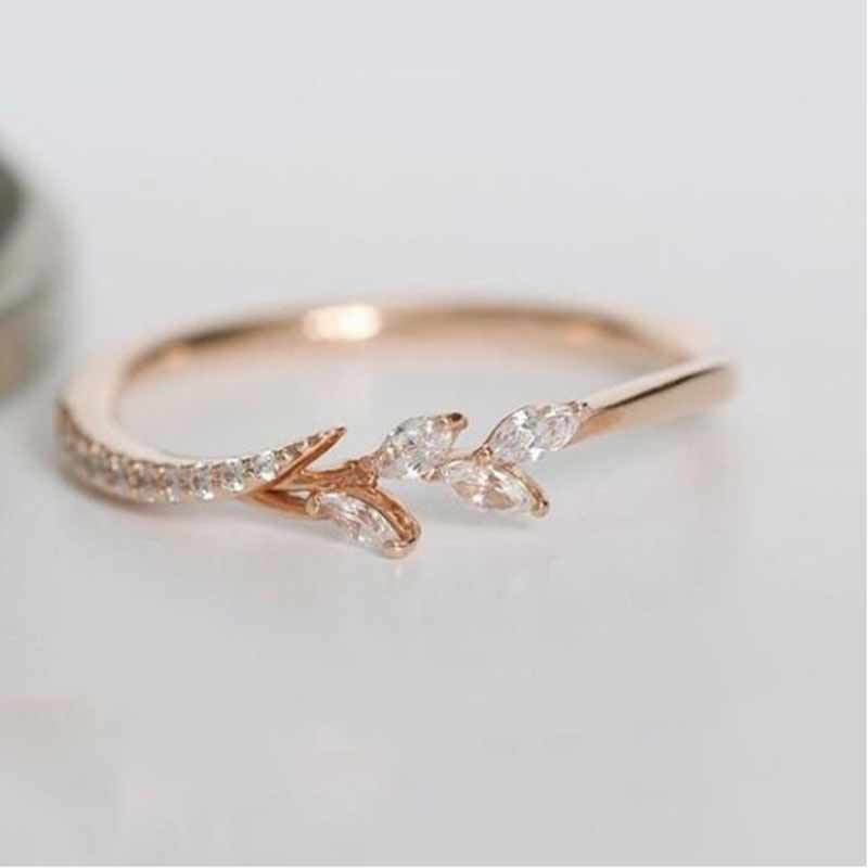 Luxury Wedding Anniversary Ring with Pear Shape Huge CZ Prong Setting Rose Gold Color Fashion Engagement Rings for Women