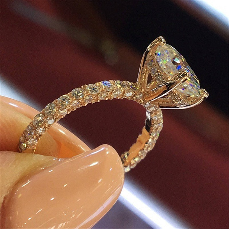 IPARAM Fashion Charm Shiny AAA Zircon Silver Color Ring Luxury New Design Women's Engagement Party Jewelry Gifts