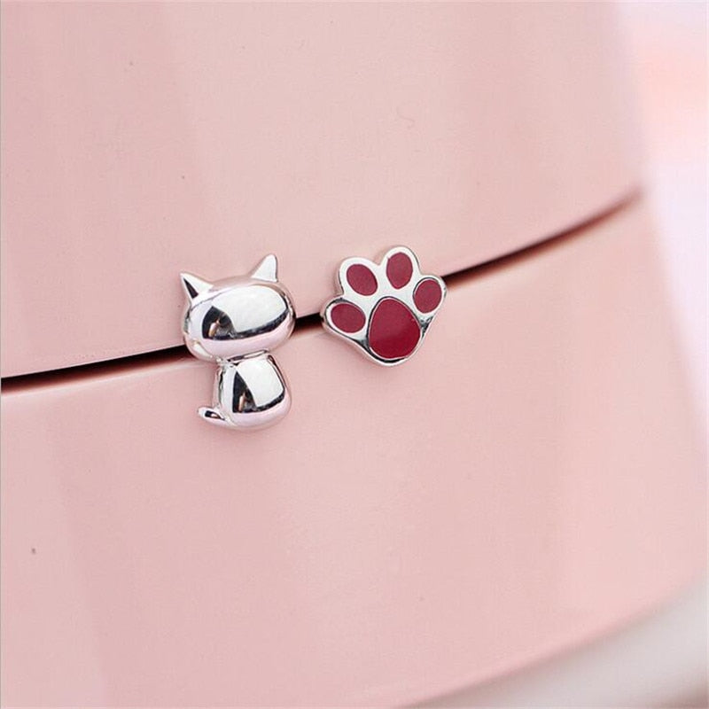Christmas Gift Creative Fashion Asymmetrical Epoxy Cute Animal 925 Sterling Silver Jewelry Cat And Cat Claw Female Stud Earrings E015