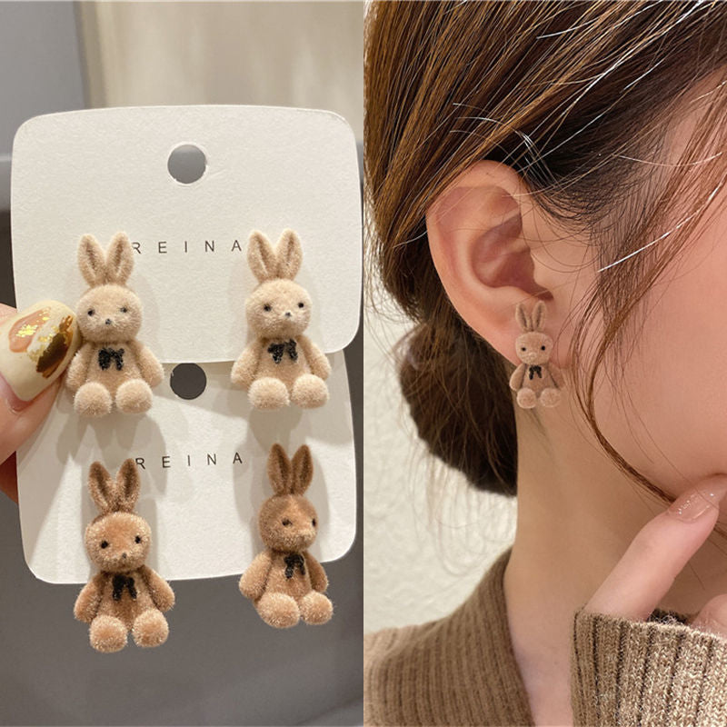 2021 Christmas trend feather net red flocking rabbit focus on ladies earrings female cold wind small wild jewelry