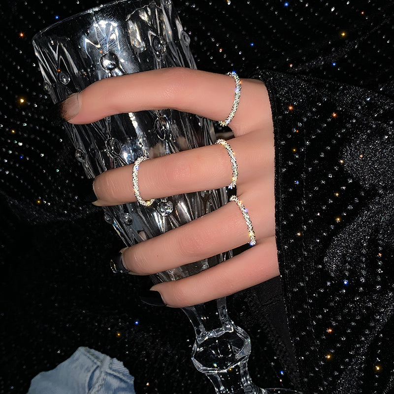 Skhek  Geometric Alloy Ring Flashing Temperament Metal Wild Rings for Women Men Teen Girls Tylish and Versatile Finger Rings Jewelry