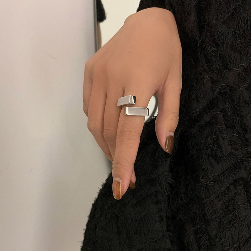 Skhek Minimalist Glossy Rings for Women Fashion Creative Cross Geometric Gold Plated Party Jewelry Gifts Glossy