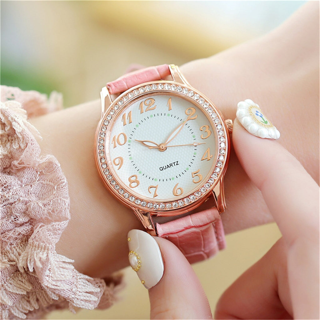 Christmas Gift Ladies Quartz Wrist Watch Bracelet Set Reloj Mujer Ladies Diamond Casual Watch Fashion Belt Watch Ashionable Women Luxury Gift