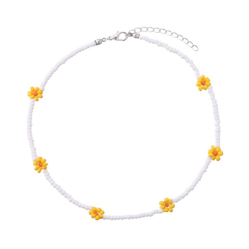 New Korea Lovely Daisy Flowers Necklaces Colorful Beaded Charm Statement Short Choker Necklace for Women Vacation Jewelry Gift