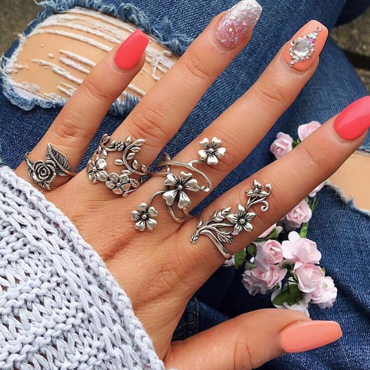 Skhek  Bohemian Geometric Rings Sets Crystal Star Moon Flower Butterfly Constellation Knuckle Finger Ring Set For Women Fashion Jewelry