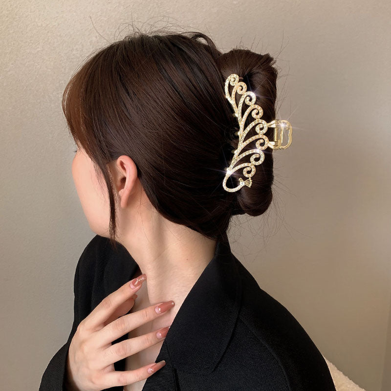 Skhek  2022 New Elegant Gold Hollow Geometric Metal Hair Claw Vintage Hair Clips For Women Headband Hairpin Hair Crab Hair Accessories