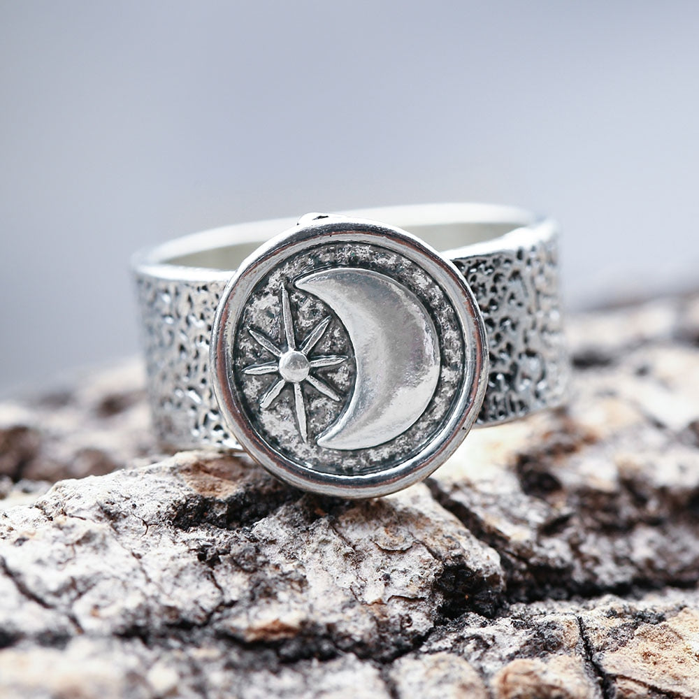 Vintage Punk Moon Six-Pointed Star Woman Ring Simple Silver Color Party Jewelry Statement Daily Wear Female Wide Rings