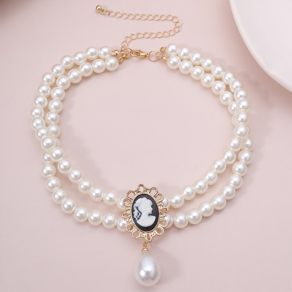 SHIXIN Layered Short Pearl Choker Necklace for Women White Beads Necklace Wedding Jewelry on Neck Lady Pearl Choker Collar Gifts
