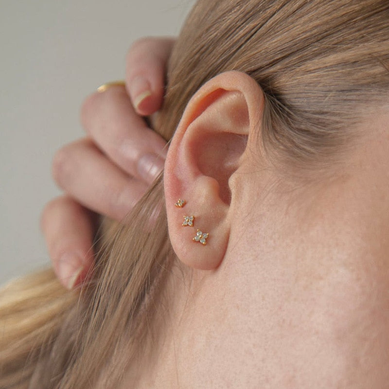 Skhek 3/4/5mm Korean Fashion Zircon Ear Studs Cartilage Earring For Women Stainless Steel Mini Flower Stud Earring Ear Jewelry Gifts