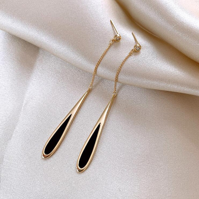 Skhek Fashion Black Drop Tassel Long Earrings For Women Luxury Temperament Plated Metal Dangle Earring Party Jewelry Gift Pendientes