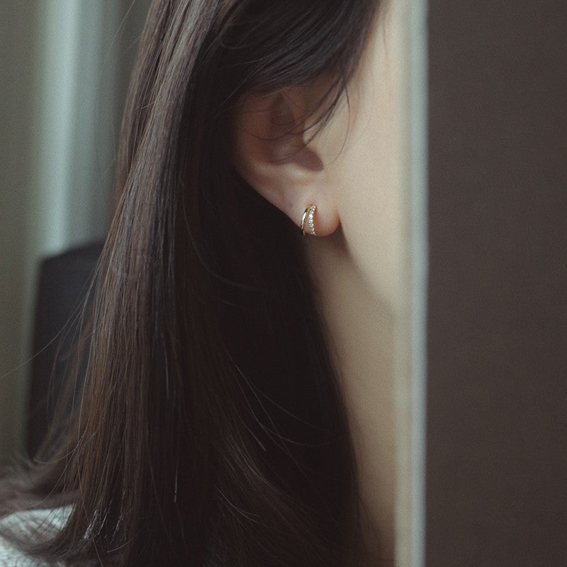 Skhek Sterling Alloy European Creative Pavé Crystal Ear Bone Stud  Earings Women Classic Fashion  14k Gold Plating Jewelry Gift