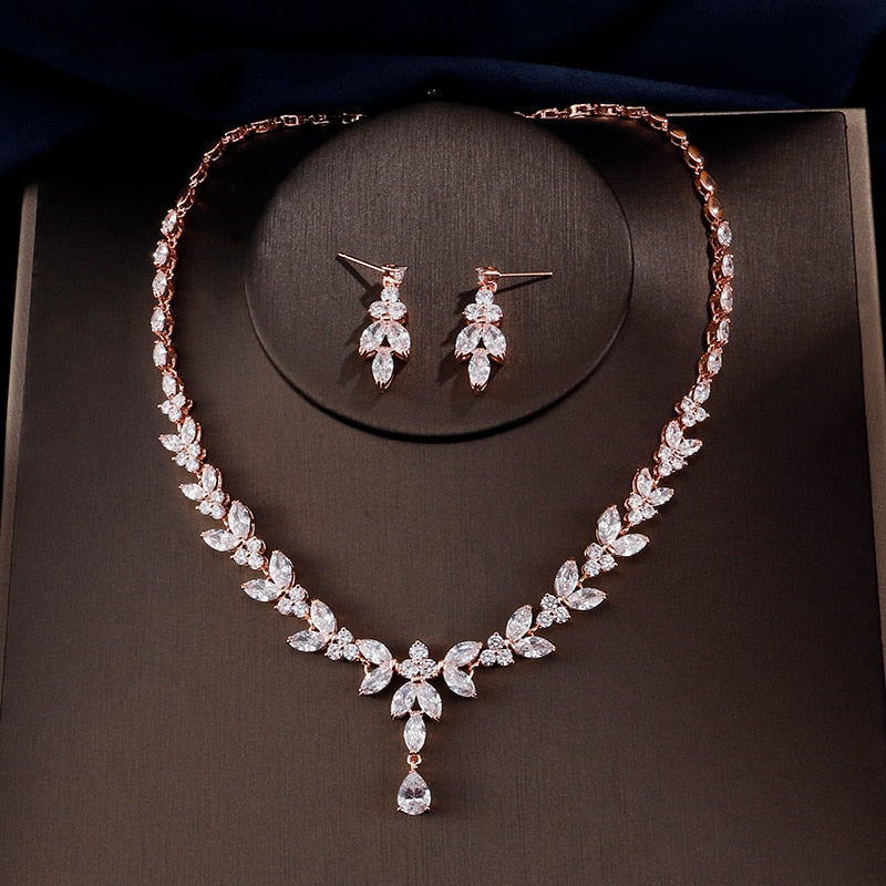 Skhek Luxury Crystal Bride Jewelry Set Rhinestone Wedding Dress Banquet Zircon Chain Necklace Dangle Earring Sets Ladies Accessories