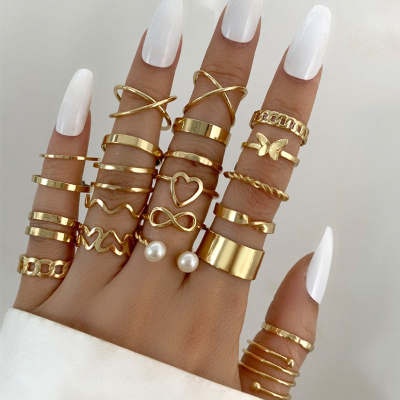 Skhek 23Pcs Set Gold Color Rings Hollow Flower Butterfly Star Ring For Women Boho Vintage Geometric Chain Finger Rings Party Jewelry
