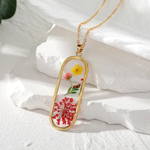 Load image into Gallery viewer, Simple Style Flower Resin Wholesale Pendant Necklace