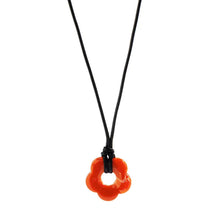Load image into Gallery viewer, Streetwear Flower Arylic Wax Line Women&#39;s Pendant Necklace