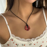 Streetwear Flower Arylic Wax Line Women's Pendant Necklace